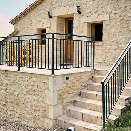 Domaine Baudon, Situe Au Coeur Des Vignes Montagne (Gironde)
